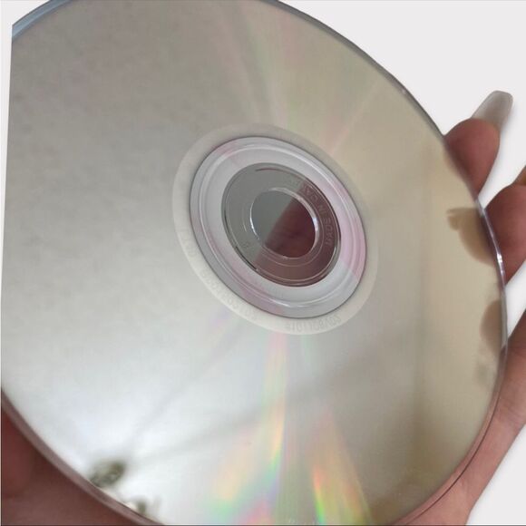 Nicki Minaj - Pink Friday CD - Picture 3 of 4